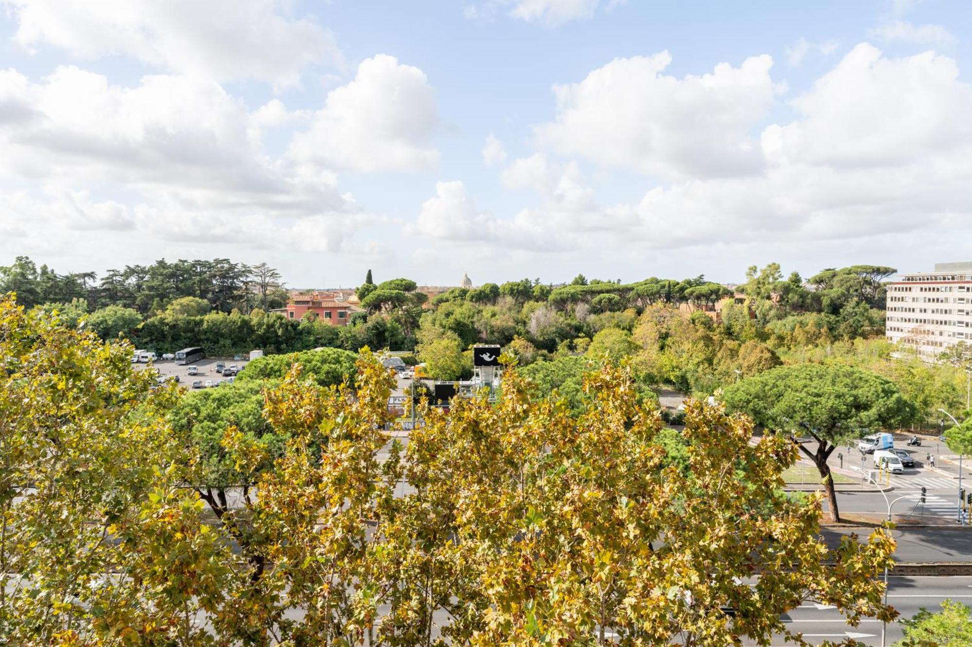 Colombo Penthouse Wi Fi Netflix Ac Hotel Rome Exterior photo